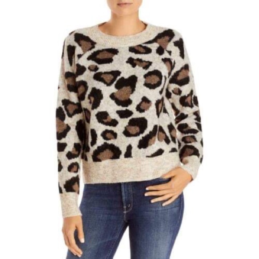 Aqua Women’s Plus Animal Print Crewneck Pullover Sweater Tan